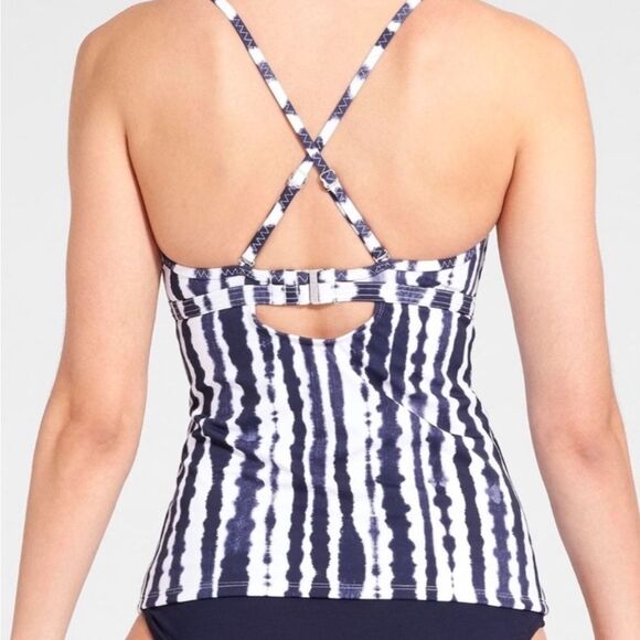 Athleta Wave Break Blue/white Molded Cup Tankini Top Size XS NEW - Picture 2 of 12